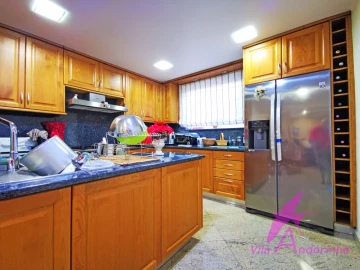 Moradia T4 para Venda em Castelo do Neiva