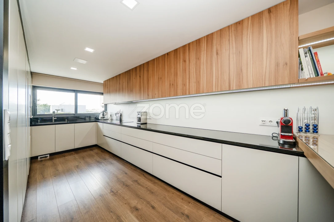 Moradia T4 para Venda em Lomar e Arcos Foto 26