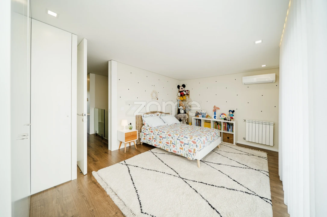 Moradia T4 para Venda em Lomar e Arcos Foto 50