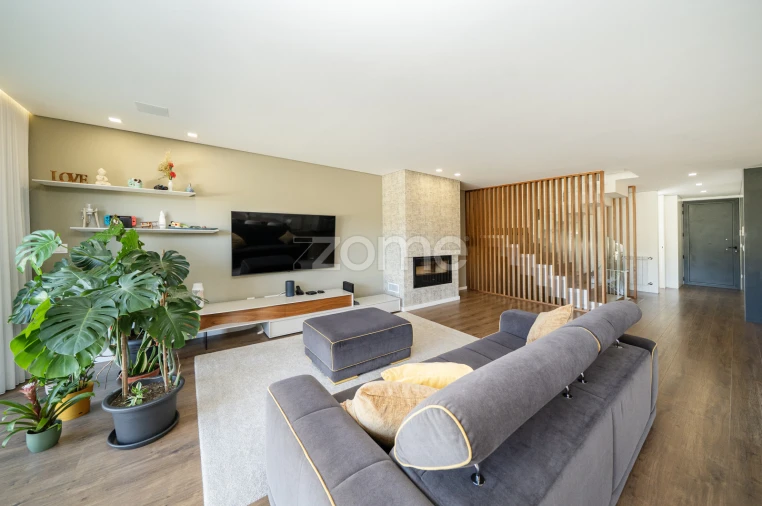 Moradia T4 para Venda em Lomar e Arcos Foto 20