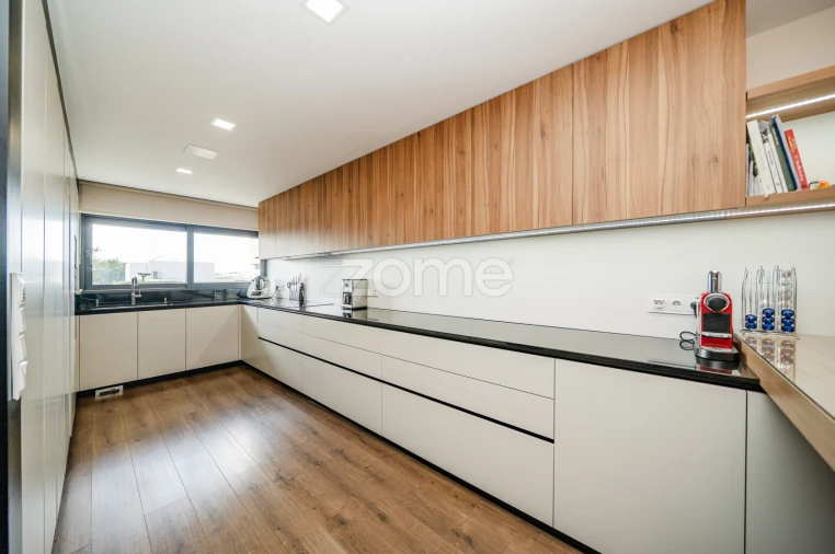 Moradia T4 para Venda em Lomar e Arcos Foto 26