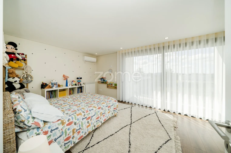 Moradia T4 para Venda em Lomar e Arcos Foto 43