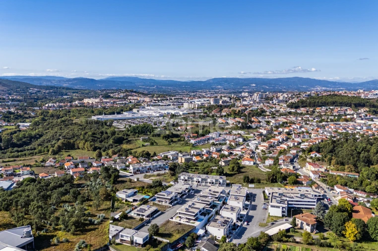 Moradia T4 para Venda em Lomar e Arcos Foto 72