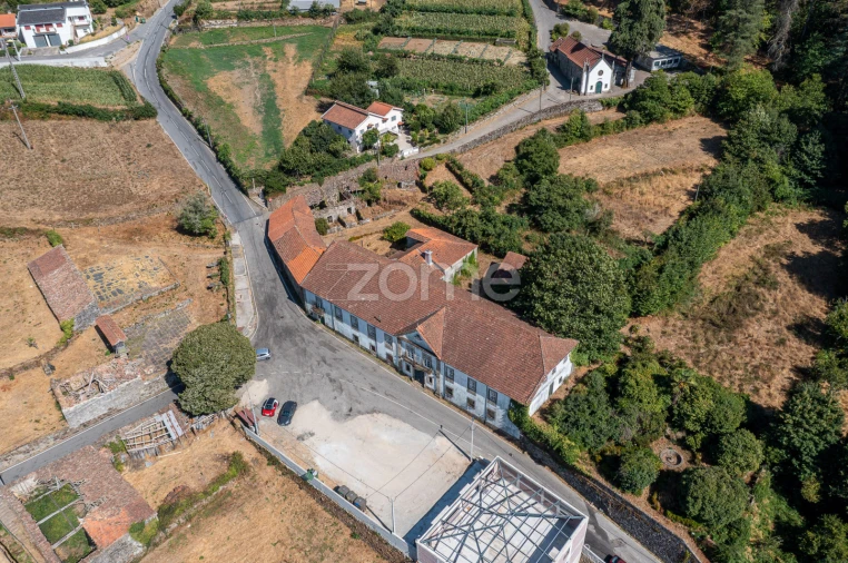 Moradia T13 para Venda em Castro Daire Foto 41