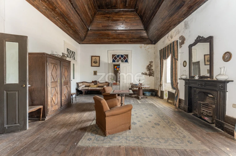 Moradia T13 para Venda em Castro Daire Foto 15