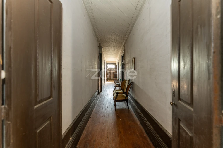 Moradia T13 para Venda em Castro Daire Foto 13