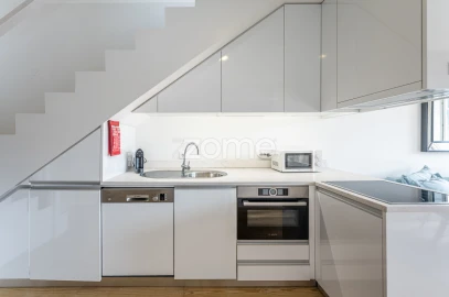 Apartamento T1 para Arrendamento em Cedofeita, Santo Ildefonso, Sé, Miragaia, São Nicolau e Vitória