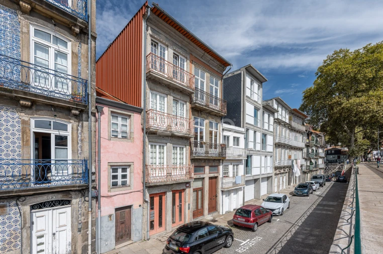 Apartamento T1 para Arrendamento em Cedofeita, Santo Ildefonso, Sé, Miragaia, São Nicolau e Vitória Foto 3