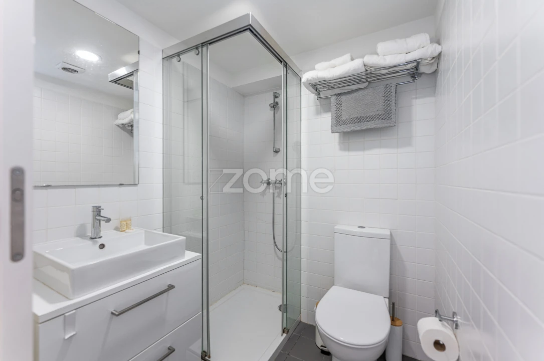 Apartamento T1 para Arrendamento em Cedofeita, Santo Ildefonso, Sé, Miragaia, São Nicolau e Vitória Foto 12