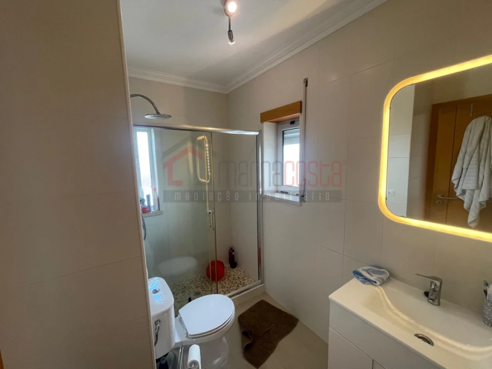 Moradia T3 para Venda em Amoreira Foto 21