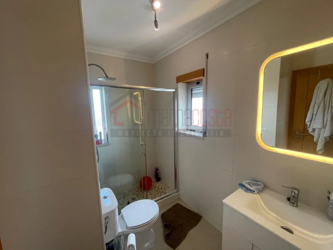 Moradia T3 para Venda em Amoreira Foto 21