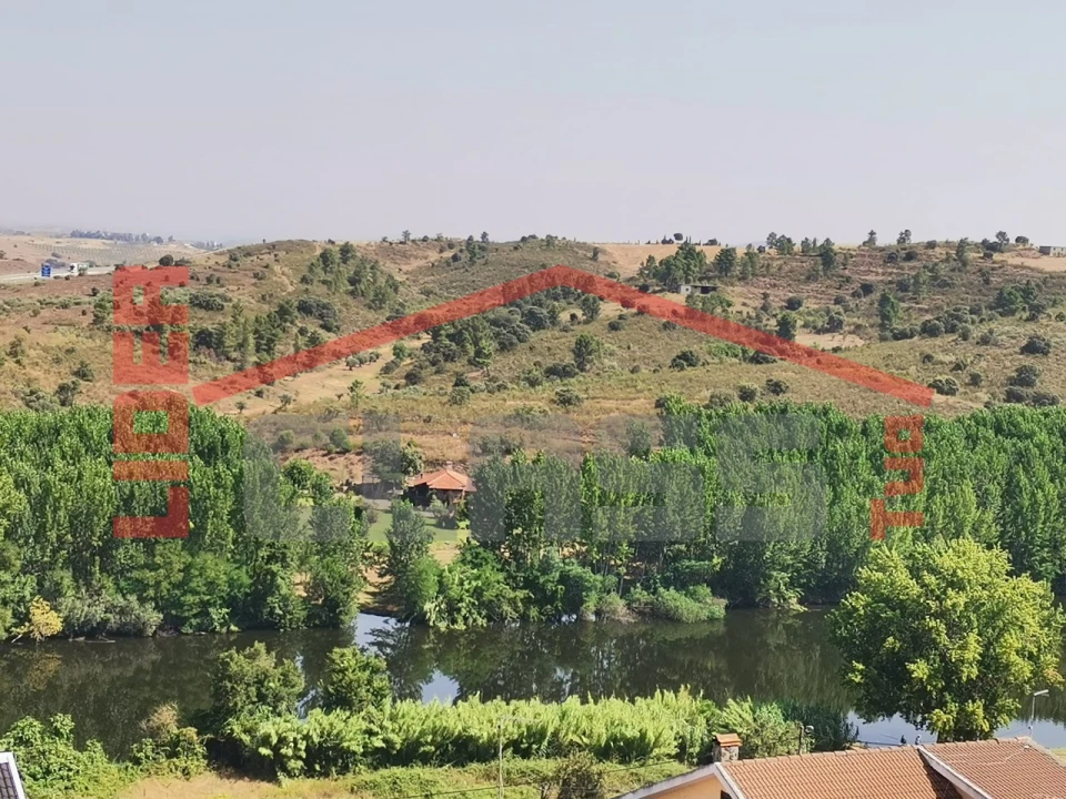 Moradia T4 para Venda em Mirandela Foto 3