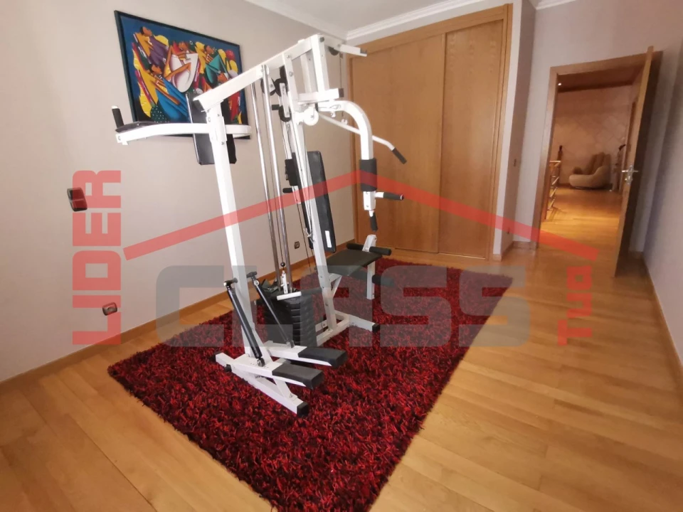 Moradia T4 para Venda em Mirandela Foto 22