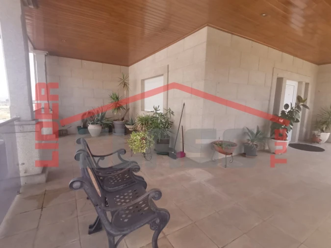 Moradia T4 para Venda em Mirandela Foto 6