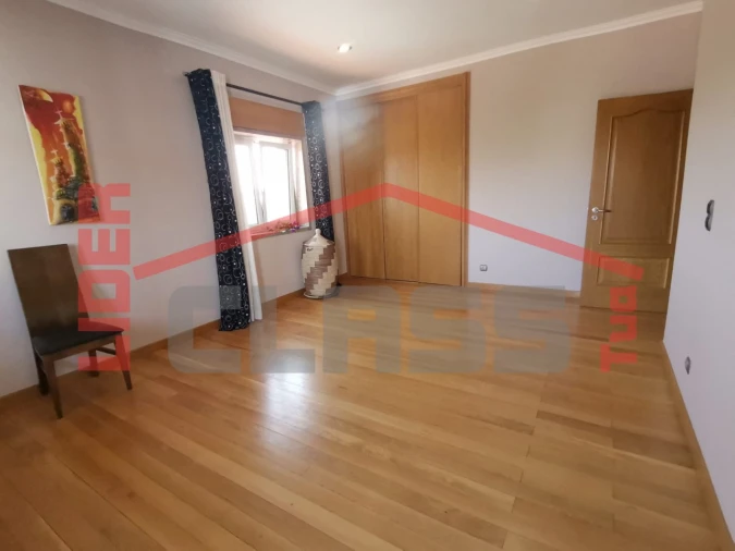 Moradia T4 para Venda em Mirandela Foto 29