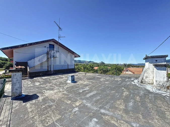 Moradia T6 para Venda em Seixas Foto 19