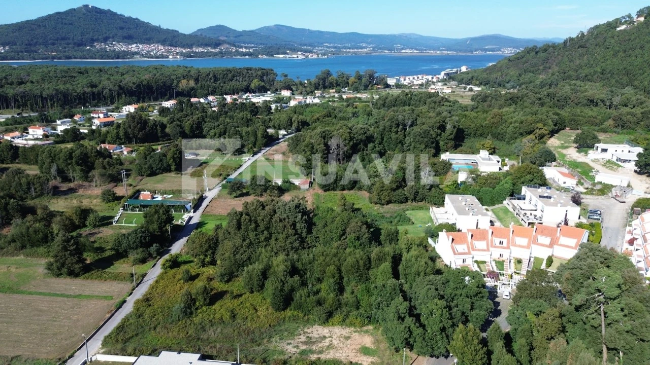 Terreno para Venda em Moledo e Cristelo Foto 2
