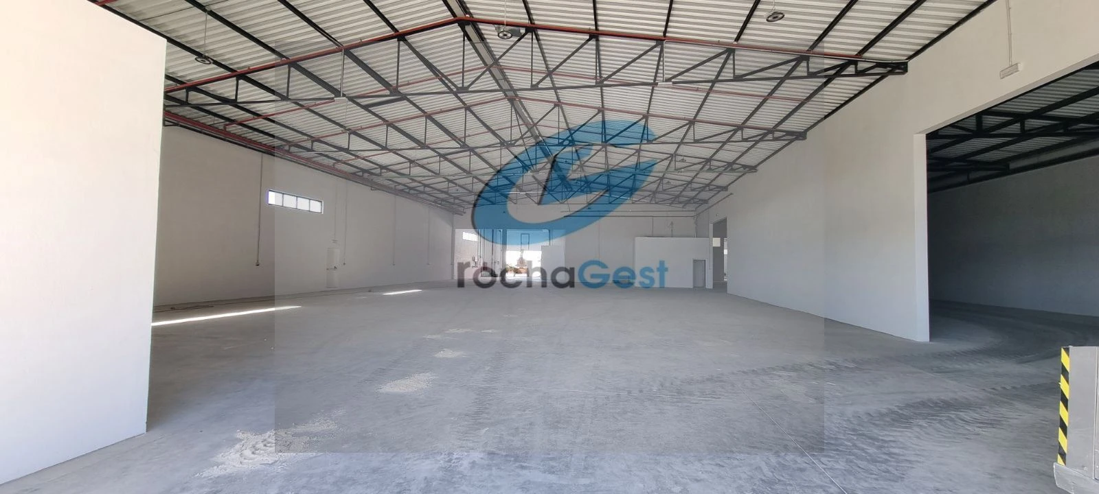 Armazém para Arrendamento em Vila Nova da Telha Foto 4