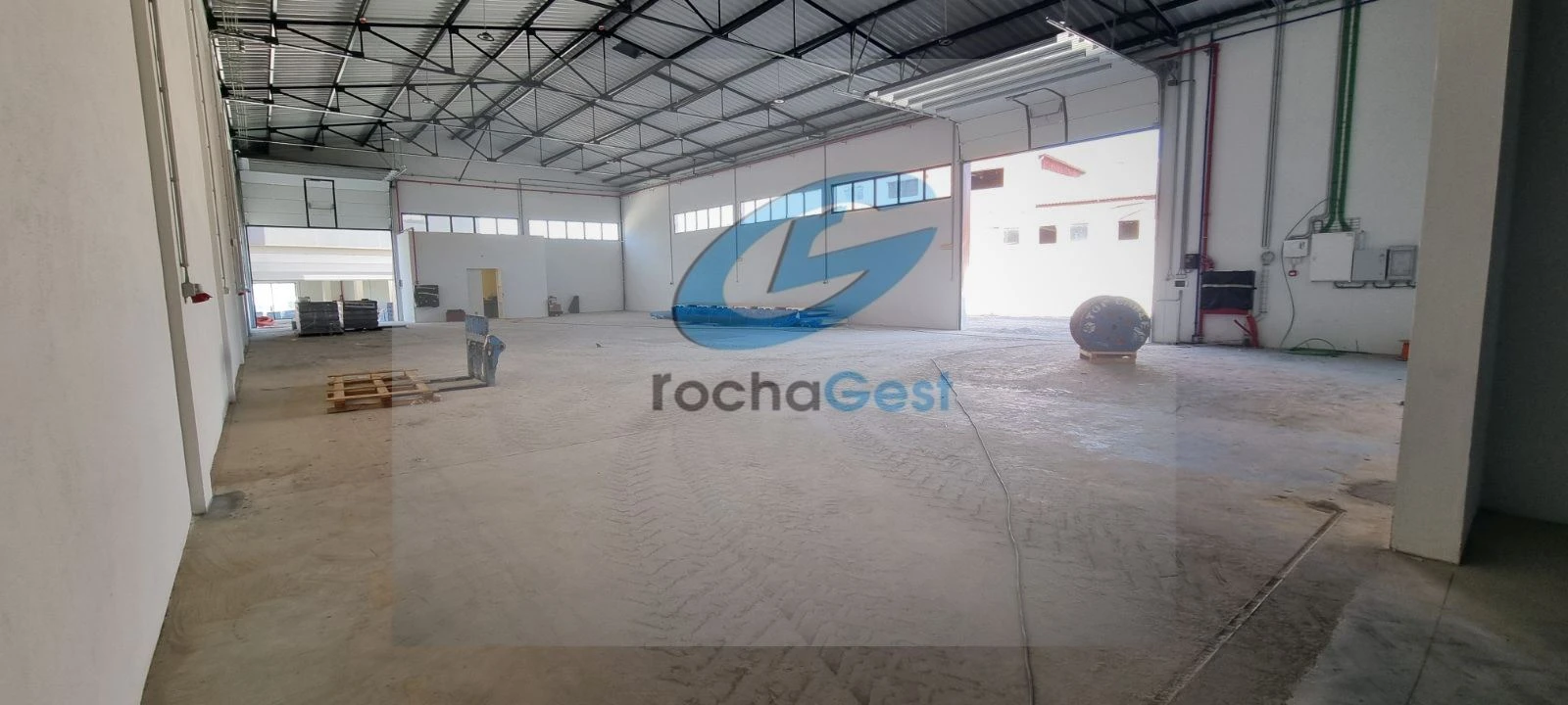 Armazém para Arrendamento em Vila Nova da Telha Foto 12