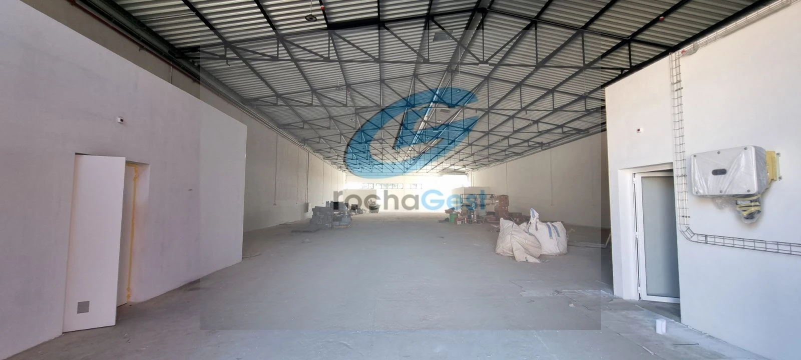 Armazém para Arrendamento em Vila Nova da Telha Foto 13