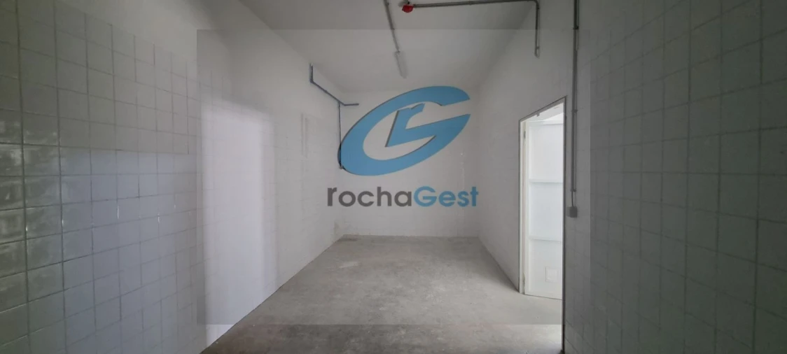 Armazém para Arrendamento em Vila Nova da Telha Foto 6