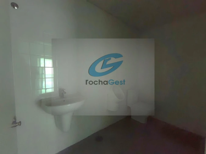 Armazém para Arrendamento em Vila Nova da Telha Foto 10