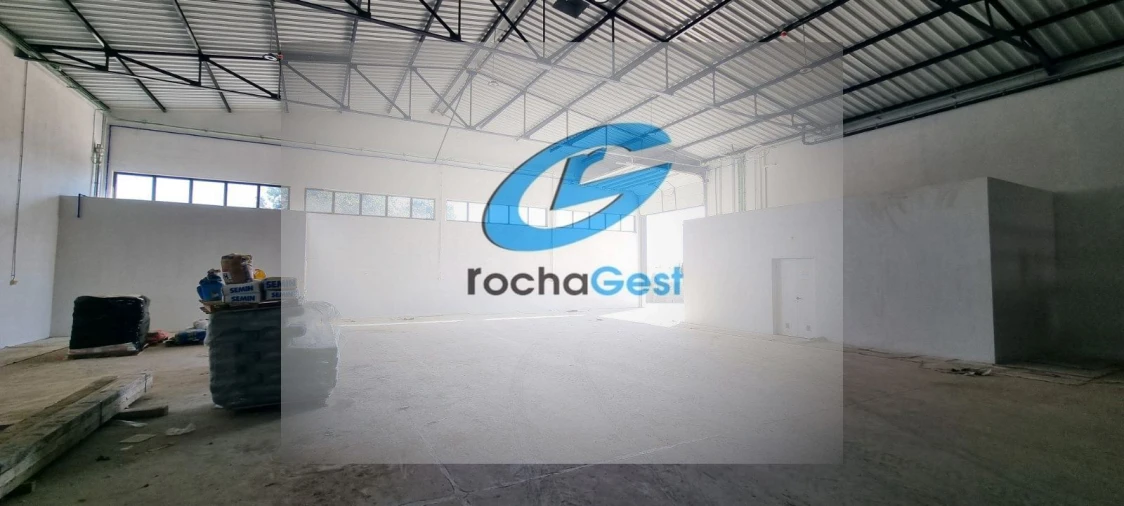 Armazém para Arrendamento em Vila Nova da Telha Foto 12