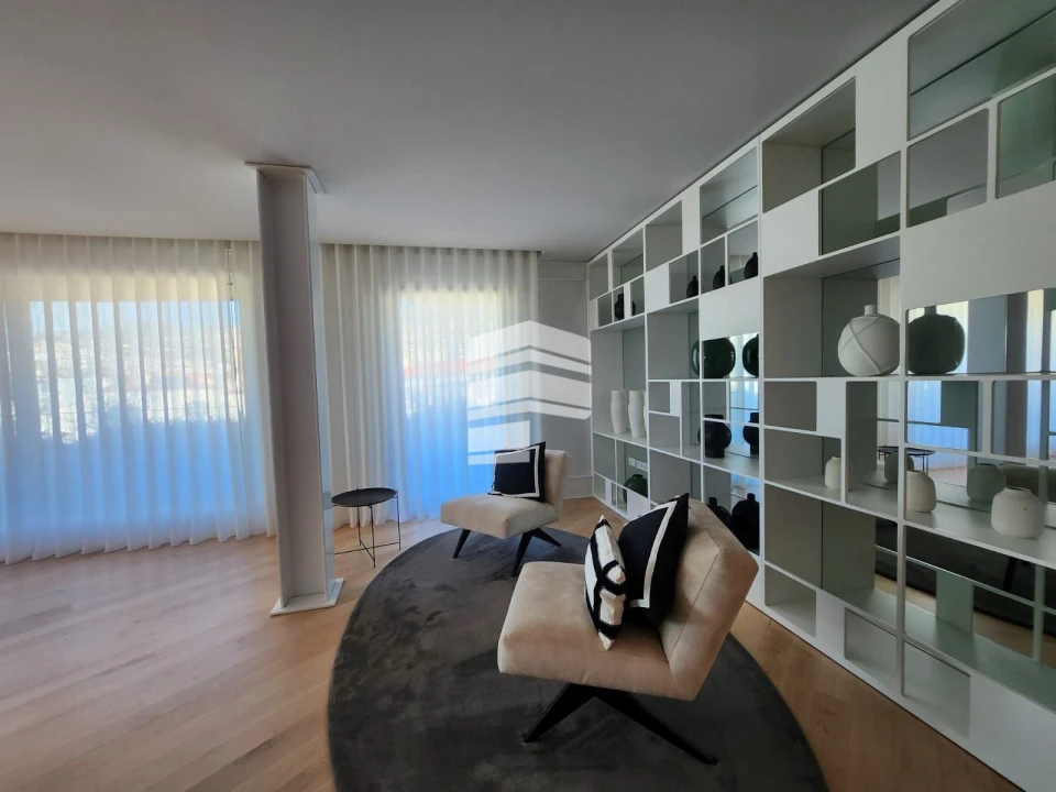 Apartamento T2 para Venda em Funchal (Se) Foto 11