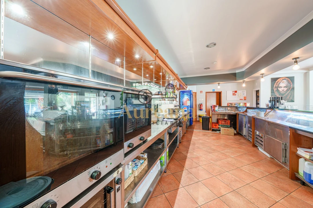 Loja para Trespasse em Fatima Foto 21