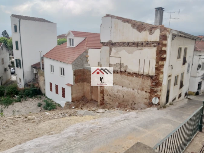 Terreno para Venda em Miranda do Corvo Foto 4