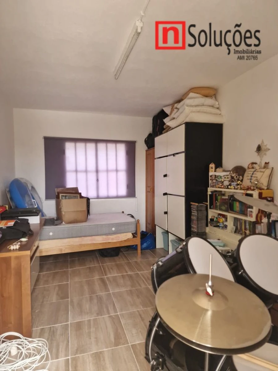 Moradia T2 para Venda em Olaia e Paço Foto 13