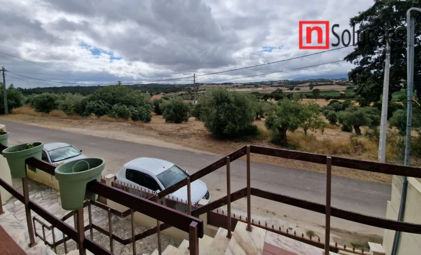 Moradia T2 para Venda em Olaia e Paço Foto 7