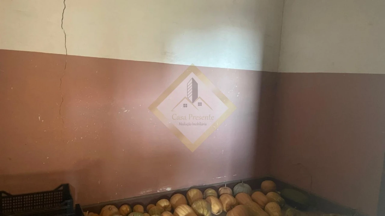 Terreno para Venda em Arcozelo Foto 11