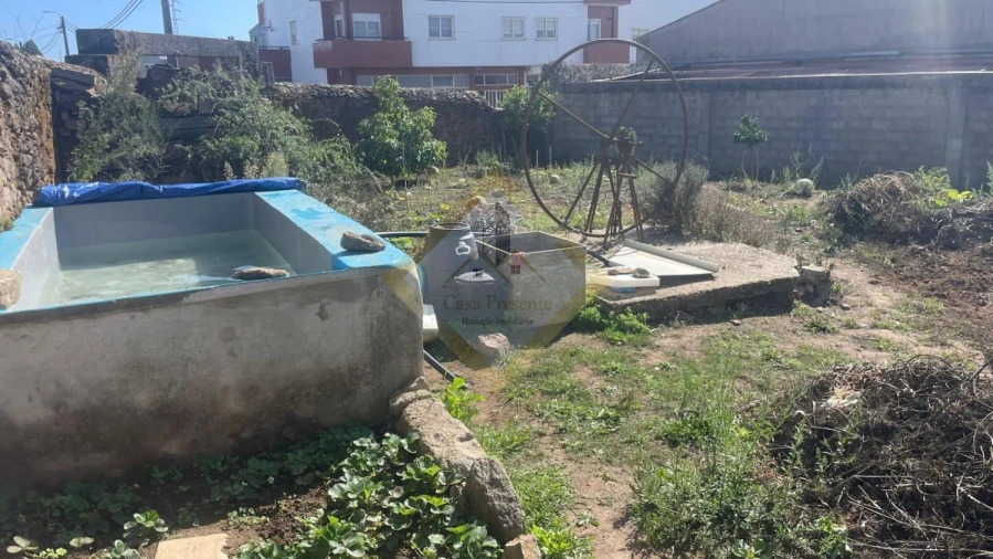Terreno para Venda em Arcozelo Foto 6