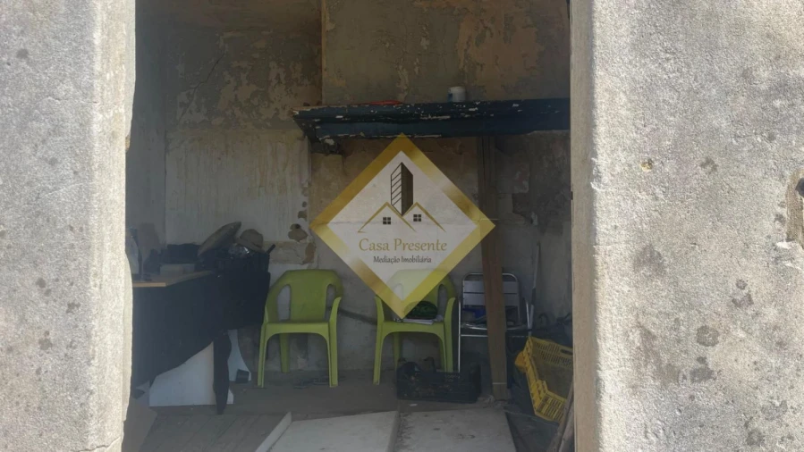 Terreno para Venda em Arcozelo Foto 13