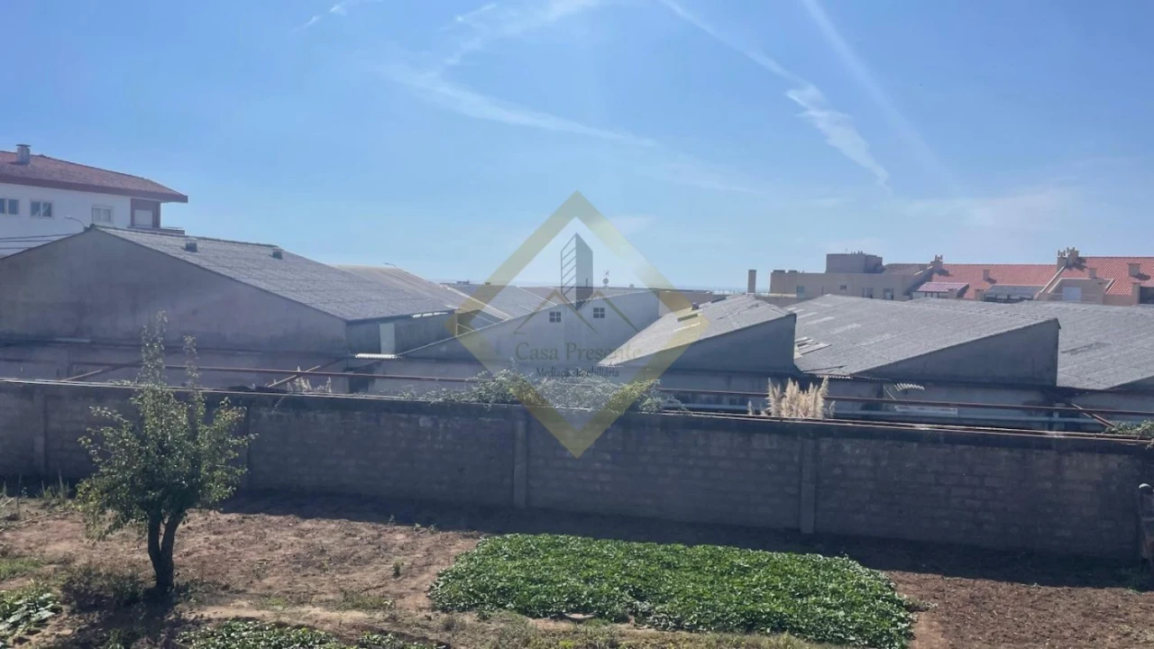 Terreno para Venda em Arcozelo Foto 14