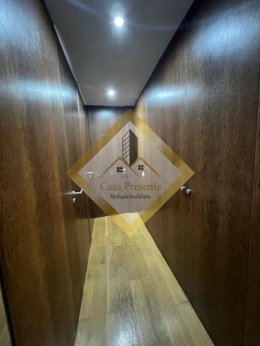 Apartamento T2 para Venda em Mafamude e Vilar do Paraíso Foto 17