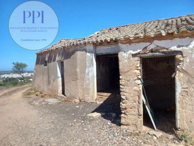 Quinta T0 para Venda em Luz Foto 29