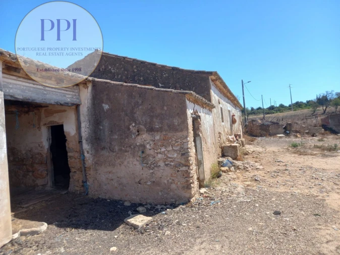 Quinta T0 para Venda em Luz Foto 30