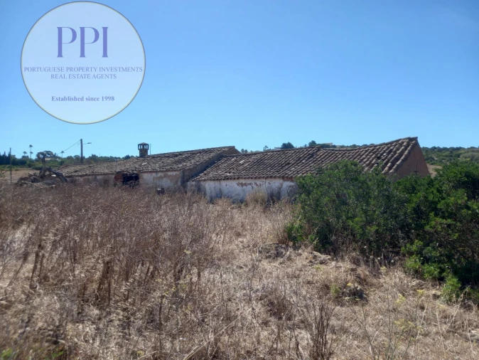 Quinta T0 para Venda em Luz Foto 33