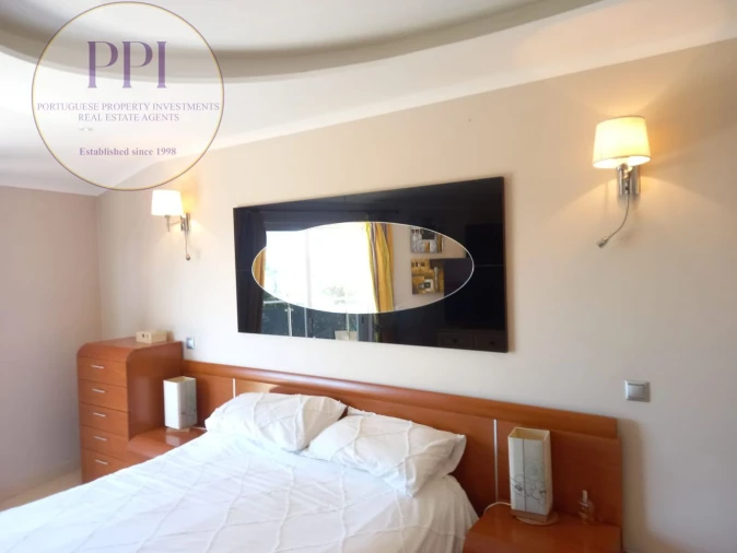 Moradia T4 para Venda em Budens Foto 18