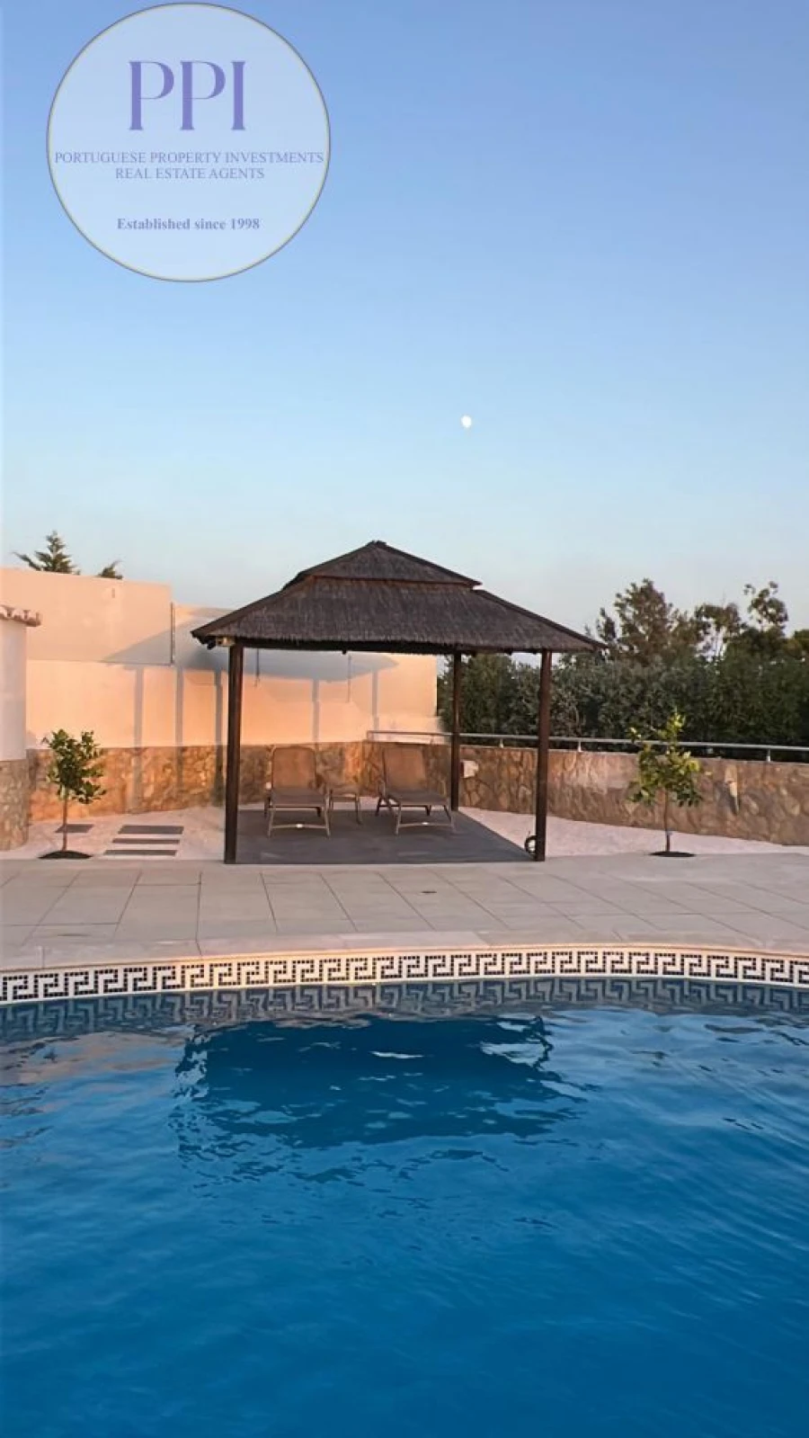 Moradia T4 para Venda em Budens Foto 30