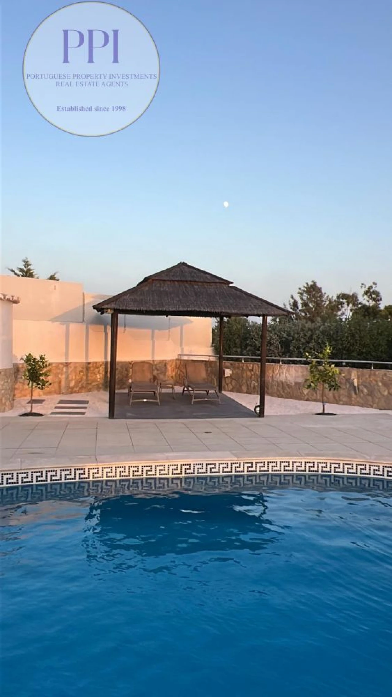 Moradia T4 para Venda em Budens Foto 30