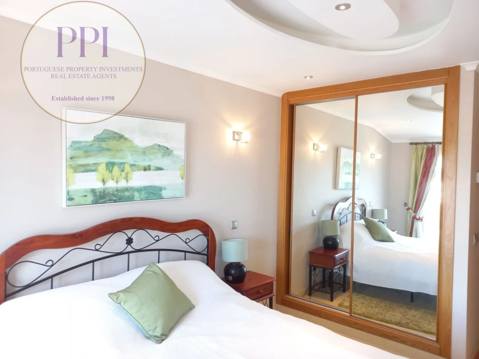 Moradia T4 para Venda em Budens Foto 17