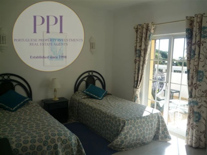 Moradia T2 para Venda em Budens Foto 23