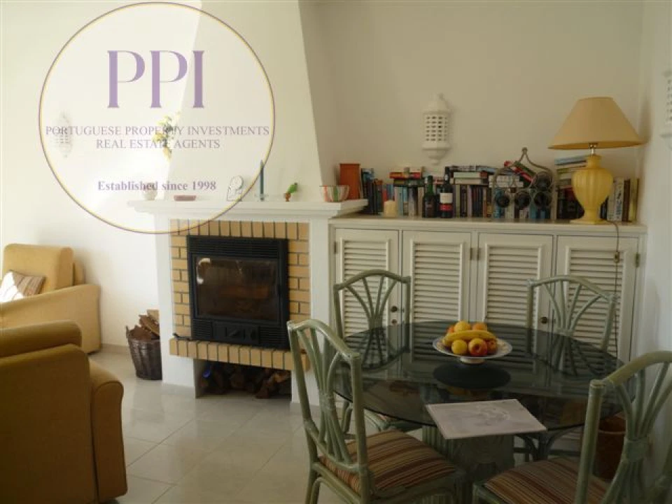 Moradia T2 para Venda em Budens Foto 9