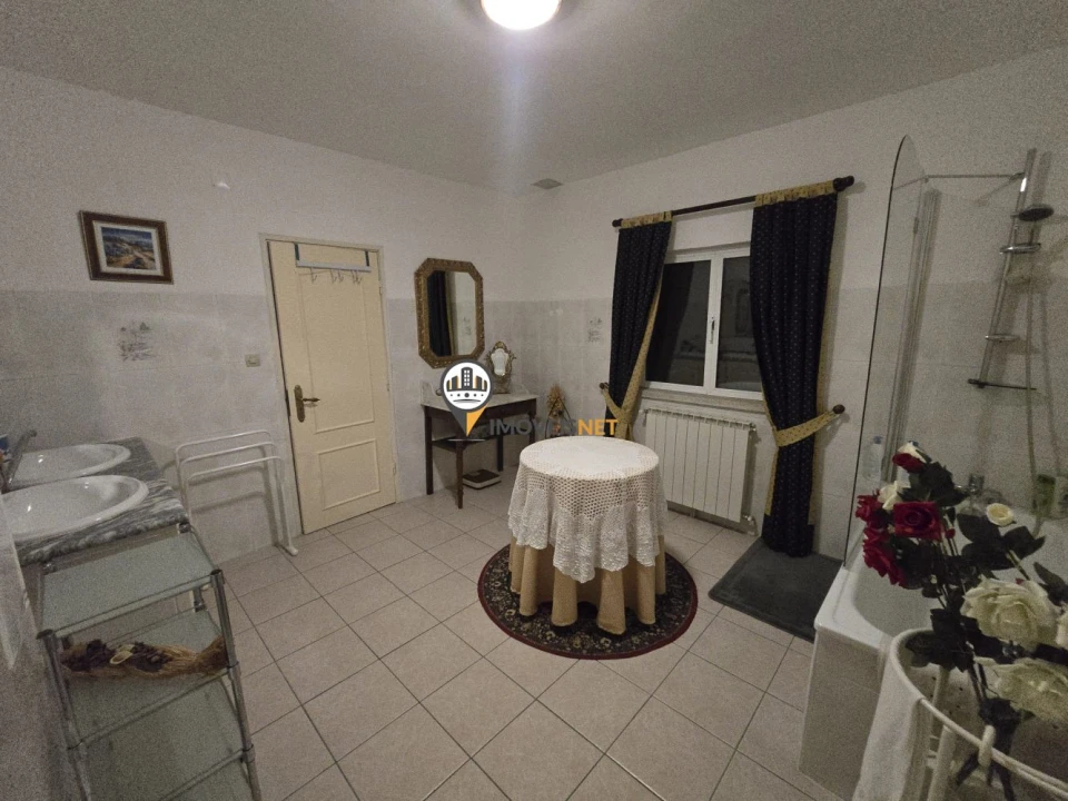 Moradia T4 para Venda em São Vicente da Beira Foto 30