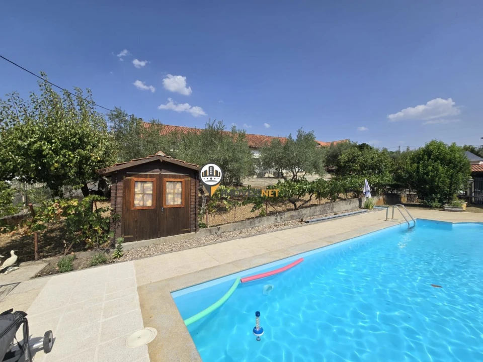 Moradia T4 para Venda em São Vicente da Beira Foto 5