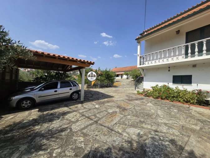 Moradia T4 para Venda em São Vicente da Beira Foto 54