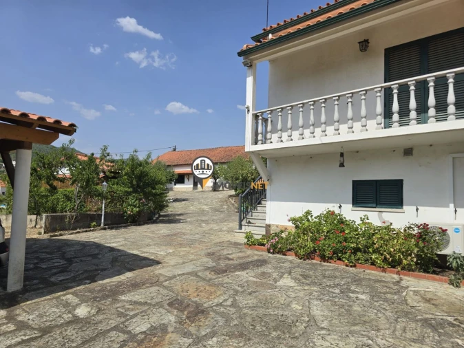 Moradia T4 para Venda em São Vicente da Beira Foto 56